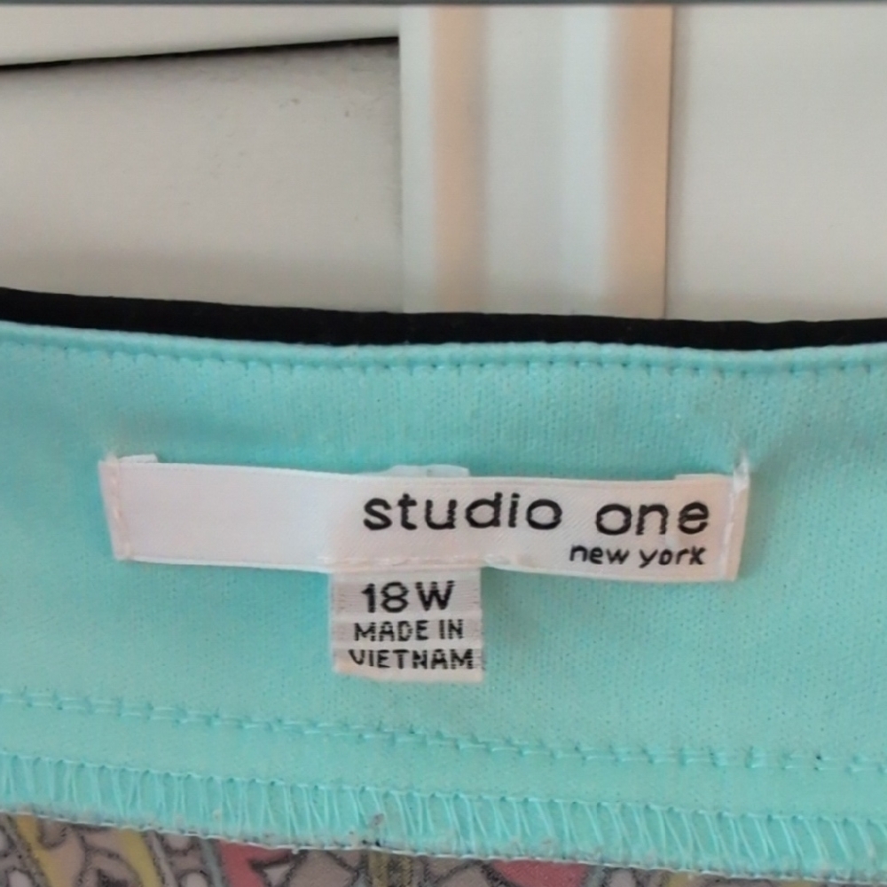 Studio One Aqua Midi Dress